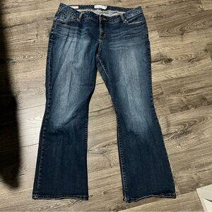 Vintage TORRID Women’s Relaxed Boot Mid Rise Blue Jeans Size 18 Stretch Denim